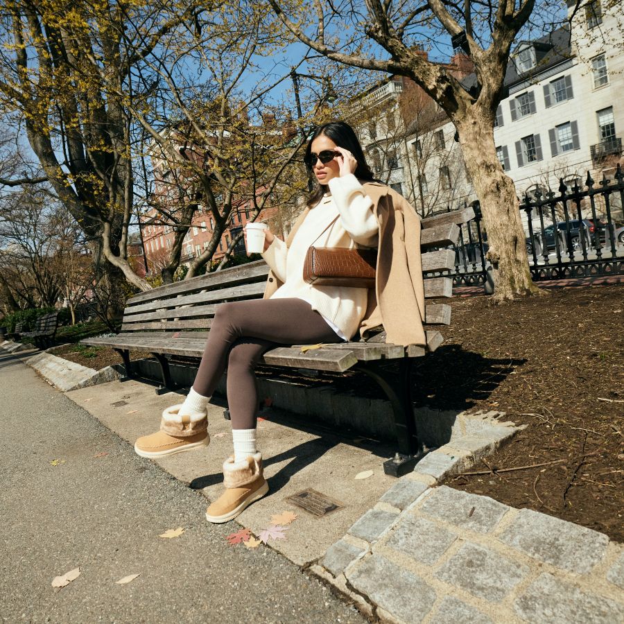 Camden Cuff Classic Cozy – Cognac - Image 2