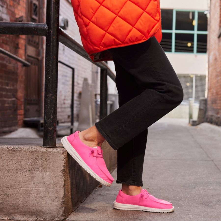 Wendy Stretch Canvas – Neon Pink - Image 2